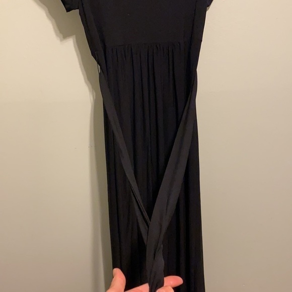 Tiana B Black Short Sleeve Long Maxi Dress With a Gem Belt Accent - Picture 7 of 10